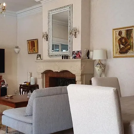 La Casa De Margarita Y Sisco, Avec Piscine * Каркассон