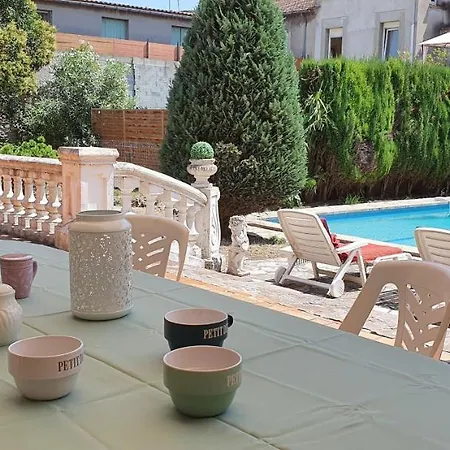 La Casa De Margarita Y Sisco, Avec Piscine カルカソンヌ